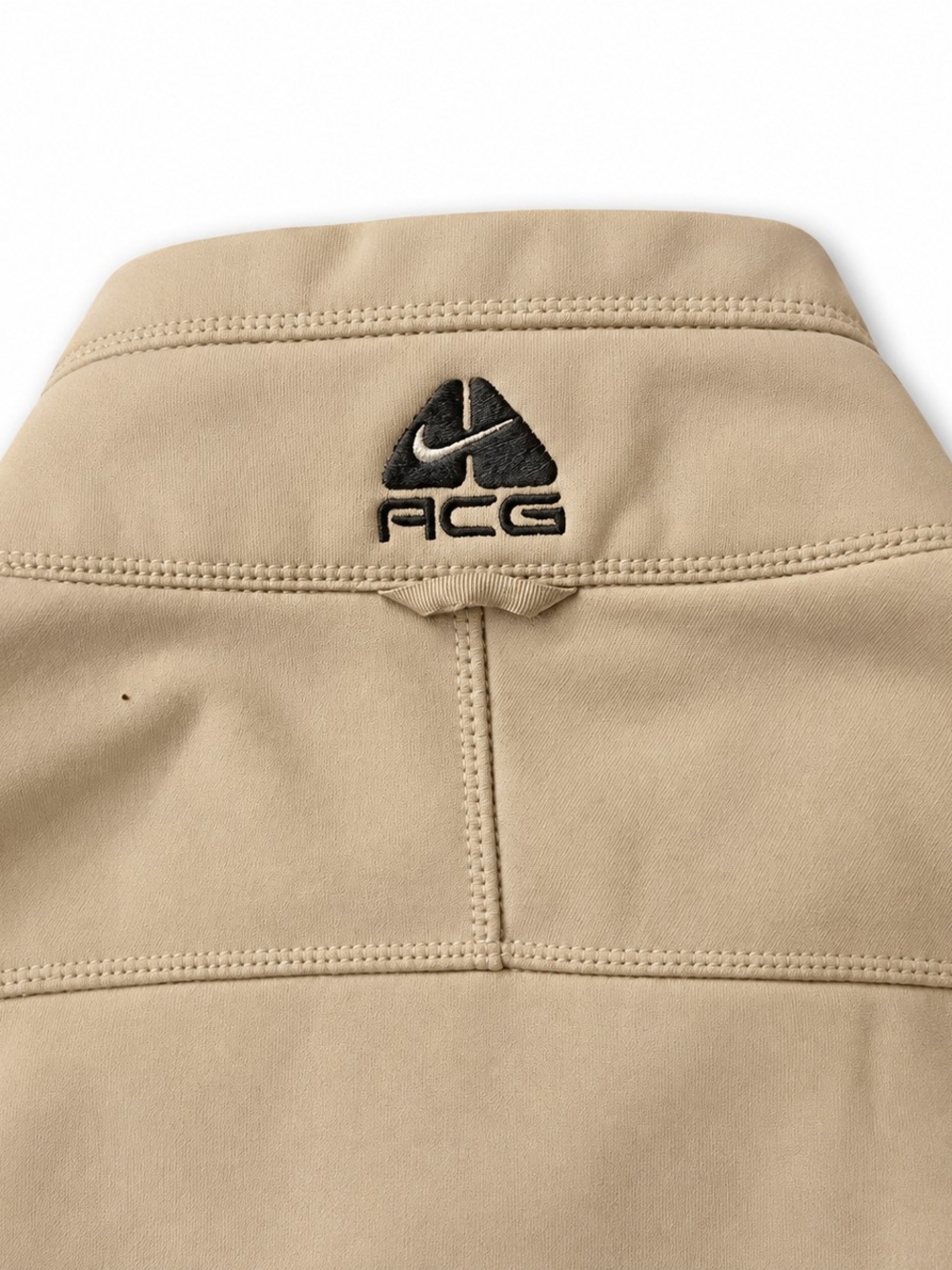 Nike ACG Cream Fleece Jacket - Mens Size, XL.